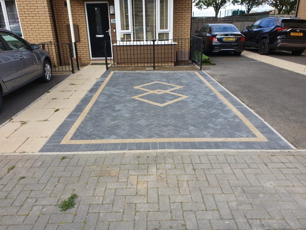 Installing Block Paving in Devon Blackwater Driveways and Patios project work